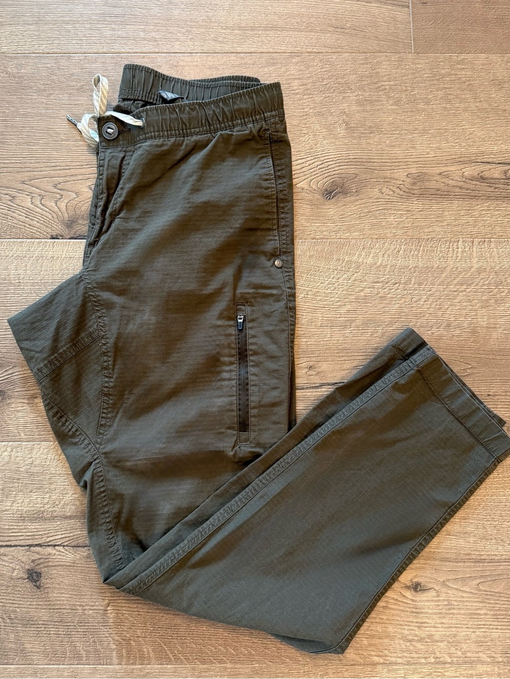 Vuori Ripstop Mens Pants, Green Khaki Hiking Drawstring